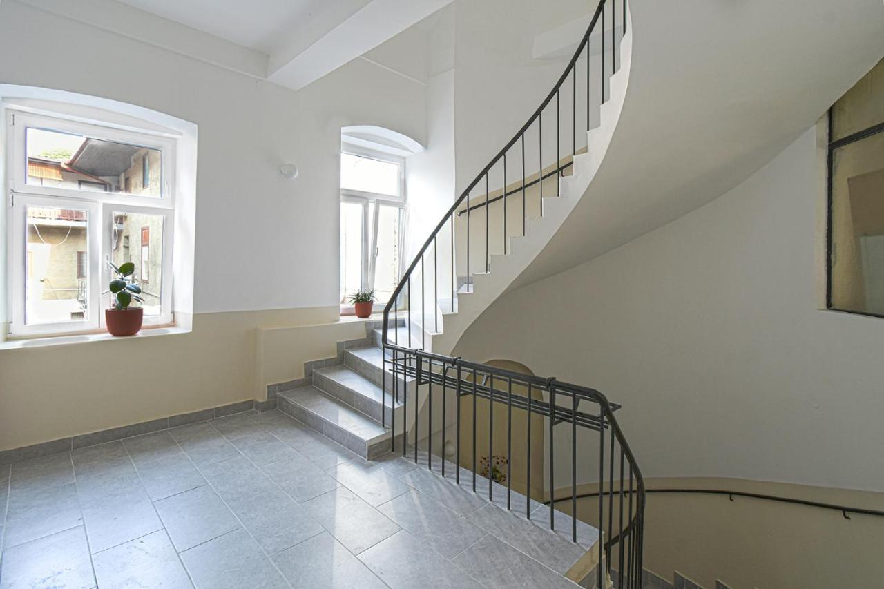 F9 And New F9 Apartment Zagreb Luaran gambar