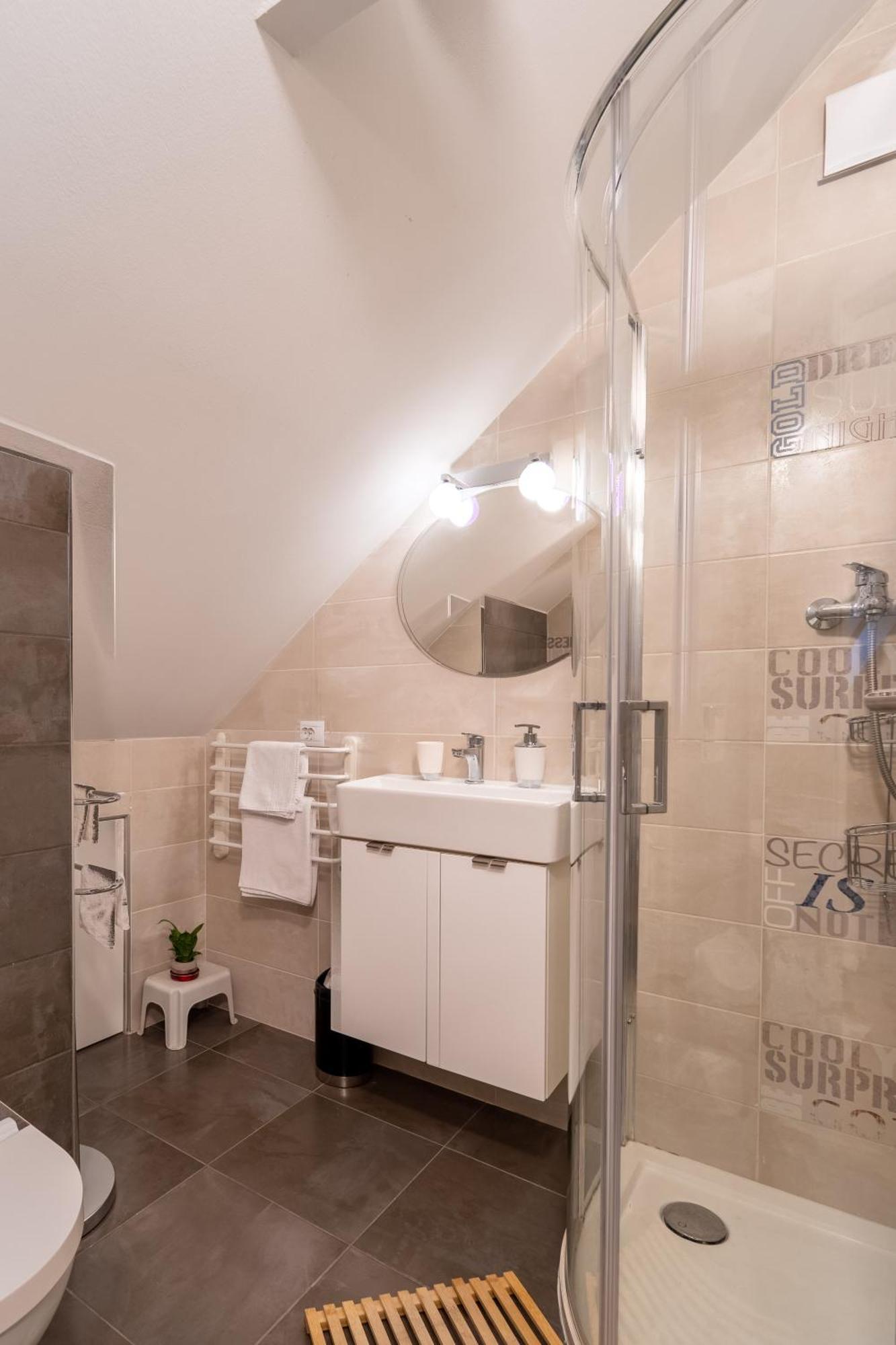 F9 And New F9 Apartment Zagreb Luaran gambar