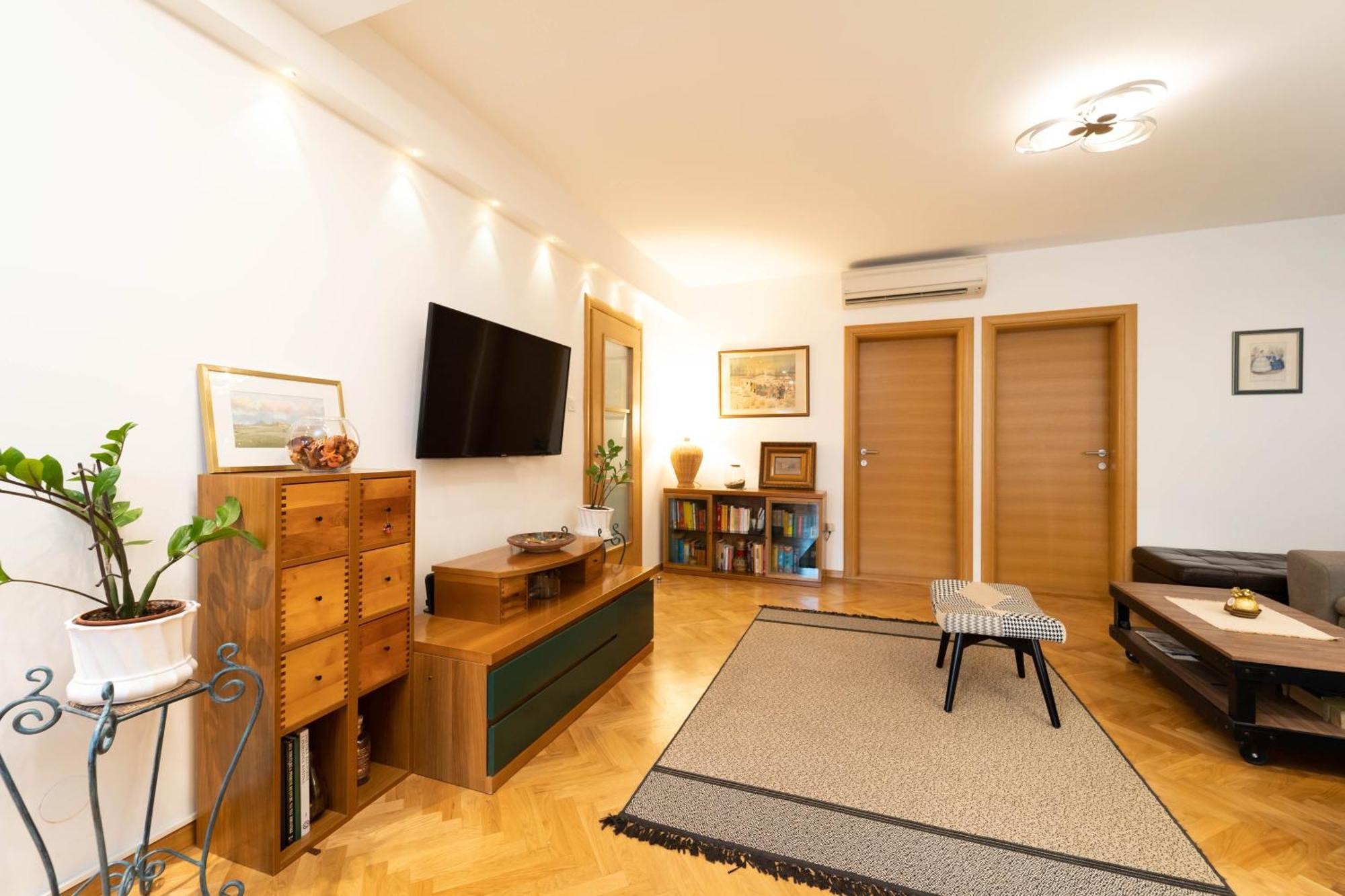 F9 And New F9 Apartment Zagreb Luaran gambar