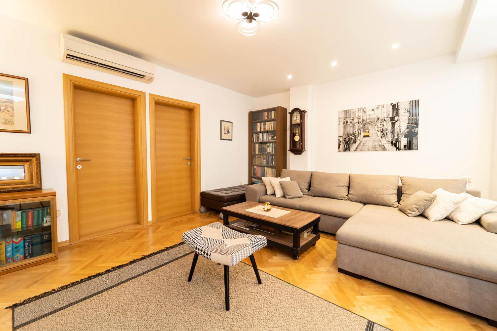 F9 And New F9 Apartment Zagreb Luaran gambar